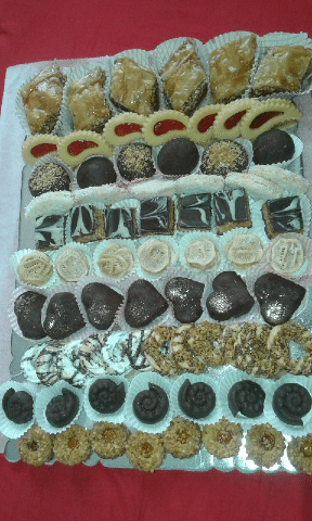 Plateau de pâtisseries orientales, Marocuisine