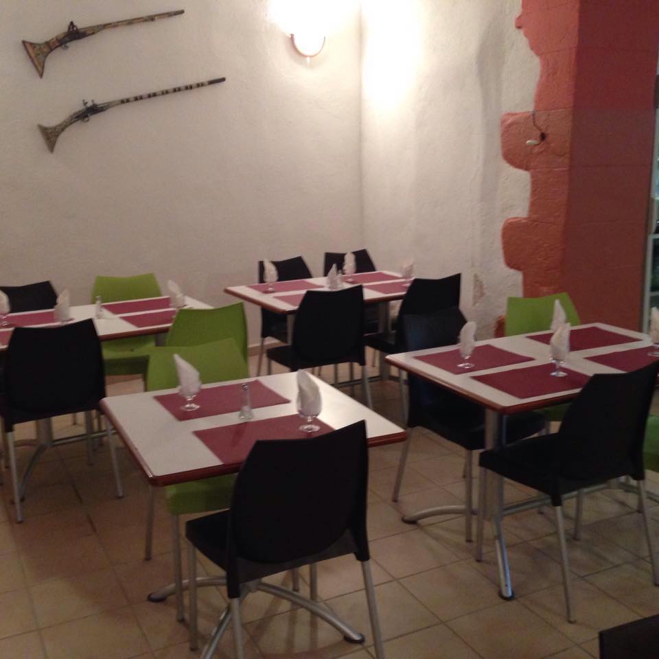 Salle, Restaurant Salon de Thé L'aiguade, bledyshop